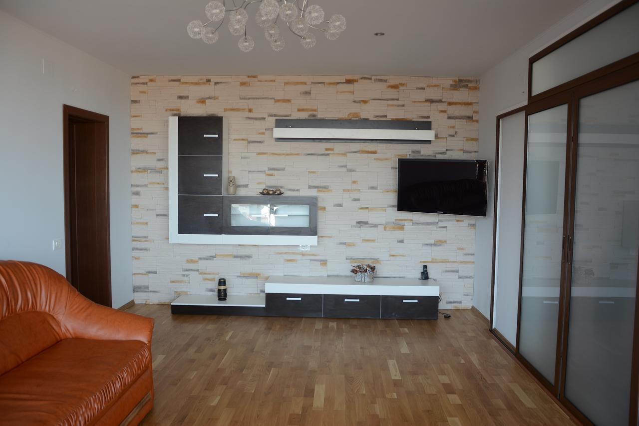 Grand View Apartment Braşov Extérieur photo